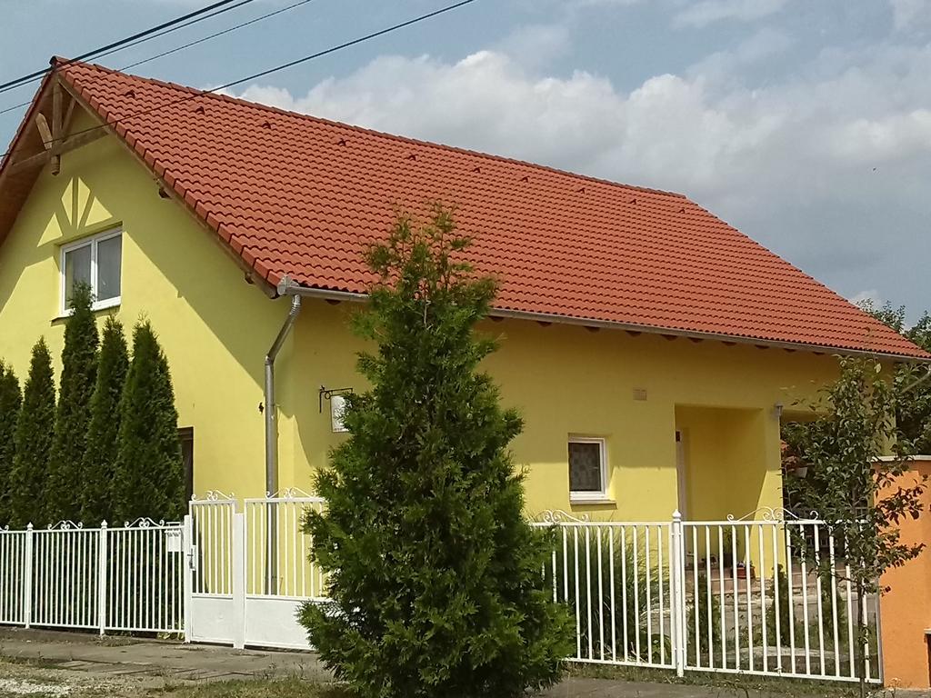 Napsugár Vendégház Szilvásvárad Exterior foto