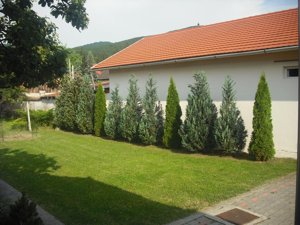 Napsugár Vendégház Szilvásvárad Exterior foto